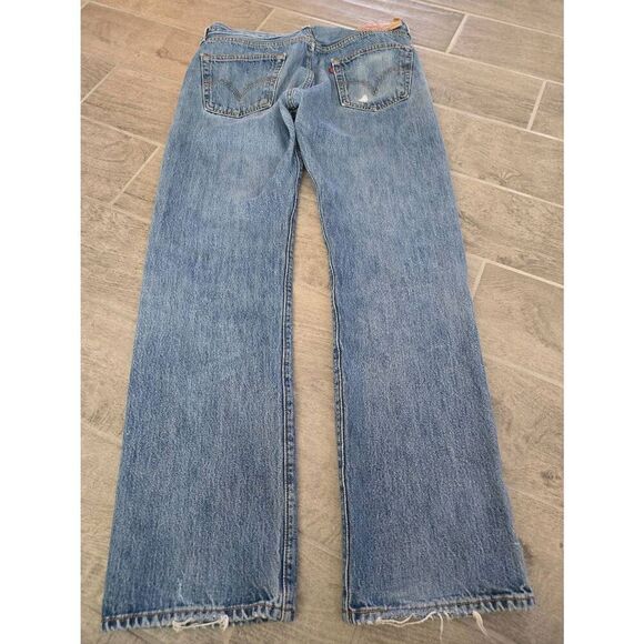 Men's Levi's 501 Original Fit Medium Wash Minor Destruction Paint Splatter Size - Picture 10 of 12